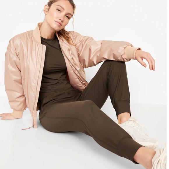 NWT OLD NAVY High-Waisted PowerSoft 7/8 Joggers Heritage Green Size Medium - Picture 3 of 7